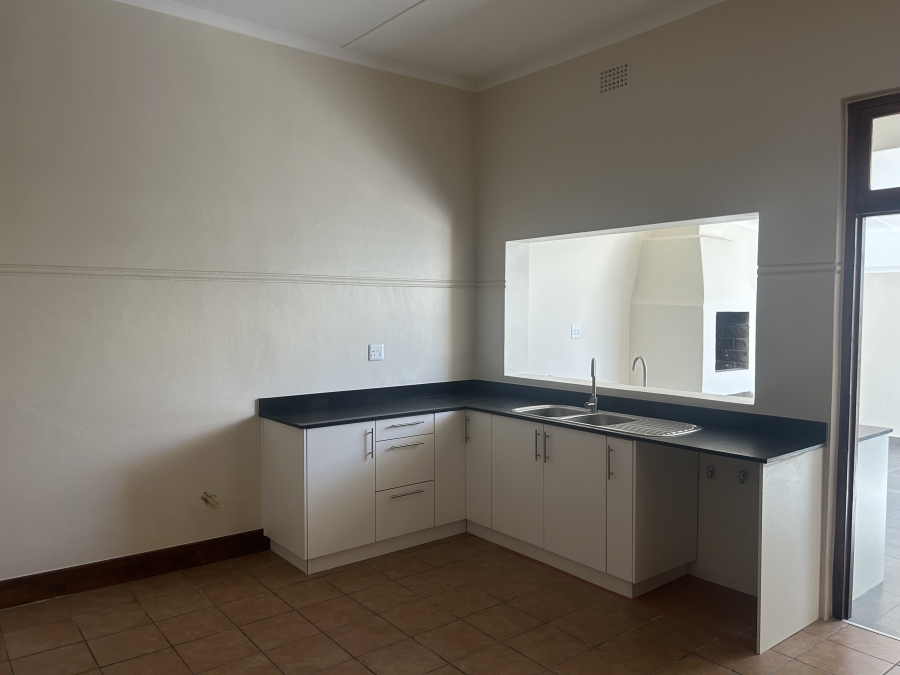 4 Bedroom Property for Sale in Paarl Central Western Cape